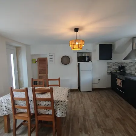 House Near Bayeux 別荘