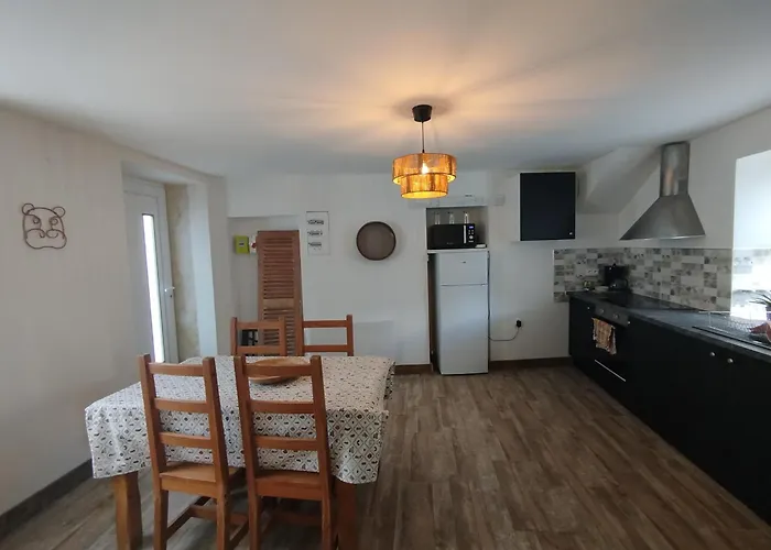 House Near Bayeux Casa de Férias